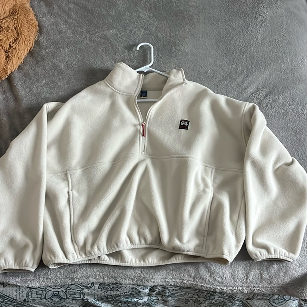 Old navy cropped half zip